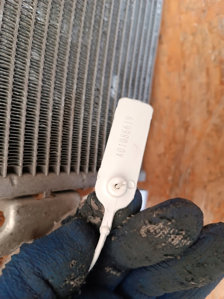 фото №14, Радиатор кондиционера mitsubishi outlander ii