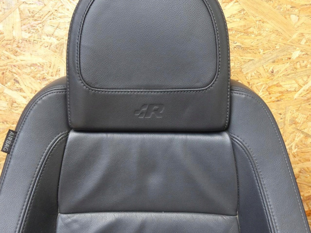 Golf v r32 5d оббивка сидіння шкіра підігрів подушка безпеки заднє сидіння задня комплект Недорого