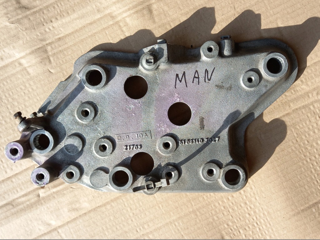 фото №1, Man tgx tga tgs кронштейн рециркулятор