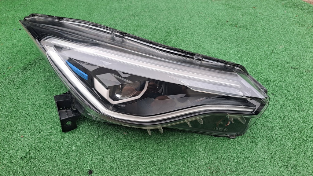 фото №1, Renault zoe lift full led лампа передняя