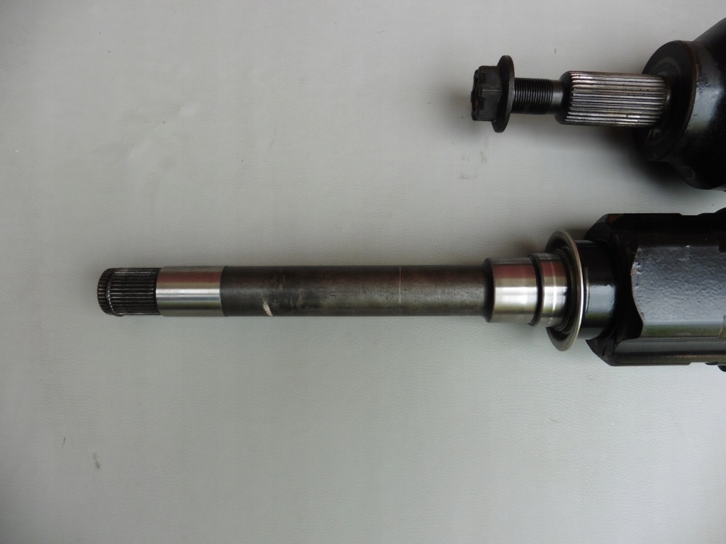 фото №5, Приводной вал правая перед jeep grand cherokee wk 2 ii 3,0 crd