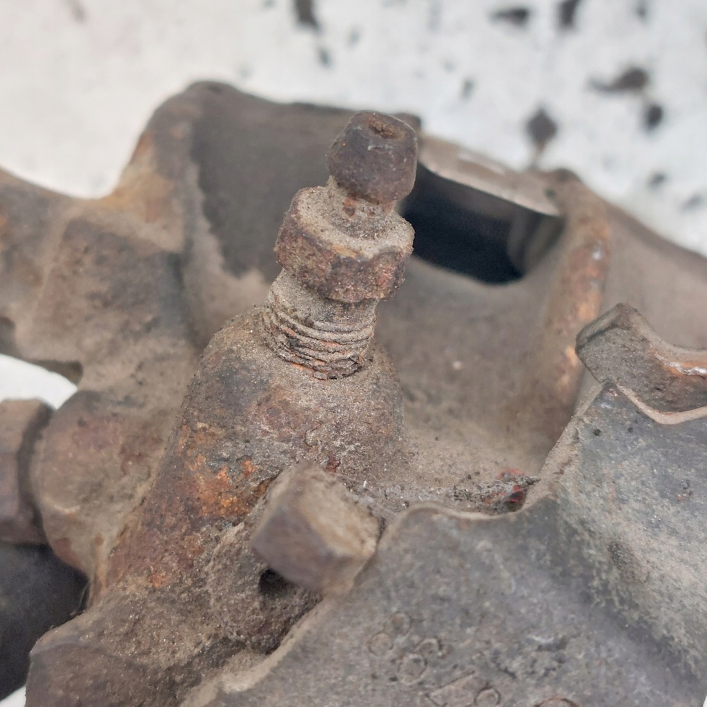 фото №12, Ford galaxy mk1 lift супорт гальмівний правий задня чавунний