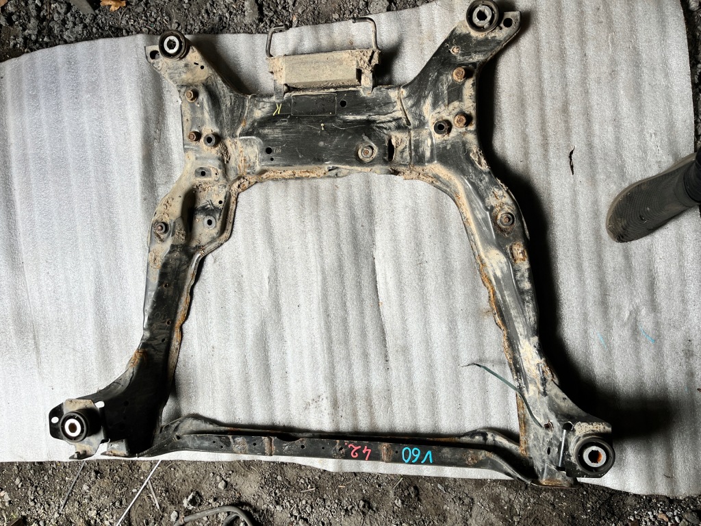фото №1, 42 volvo v60 s60 xc70 підрамник підрамник підрамник поперечина перед передні