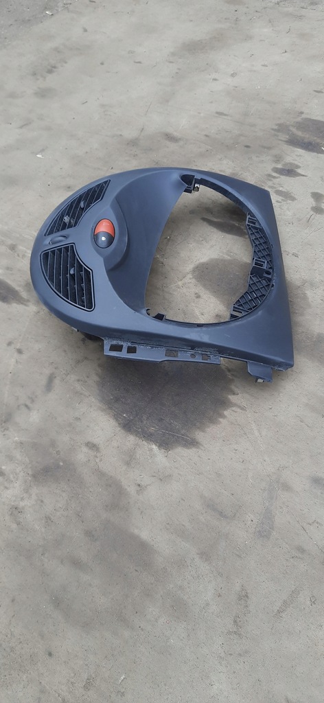 фото №2, Решётка обдув средняя рамка renault twingo ii 8200536606