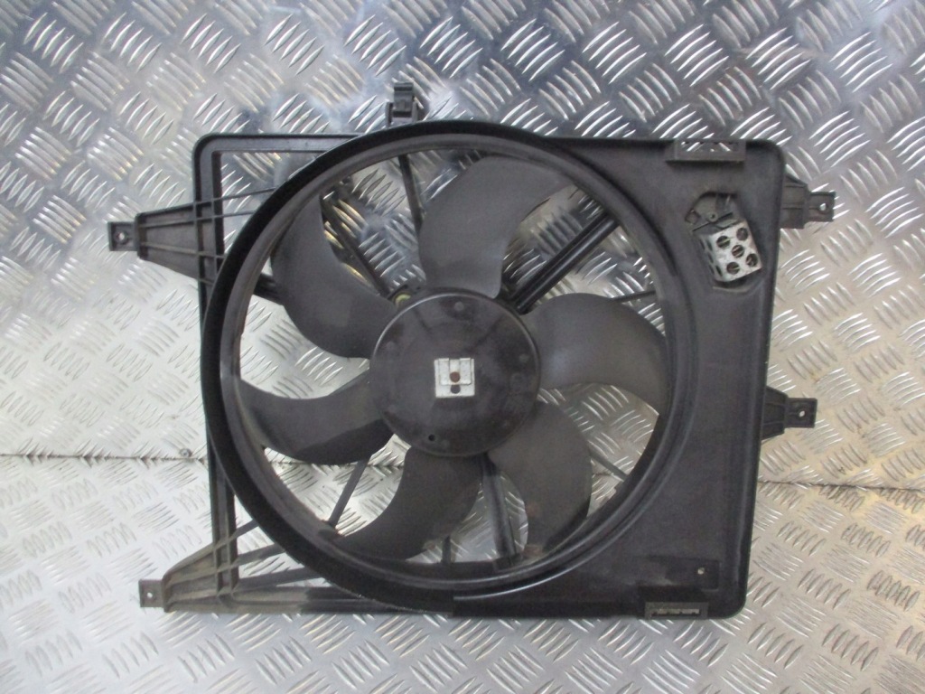 фото №1, Вентилятор радиатора dacia logan i 1.4 8200293391