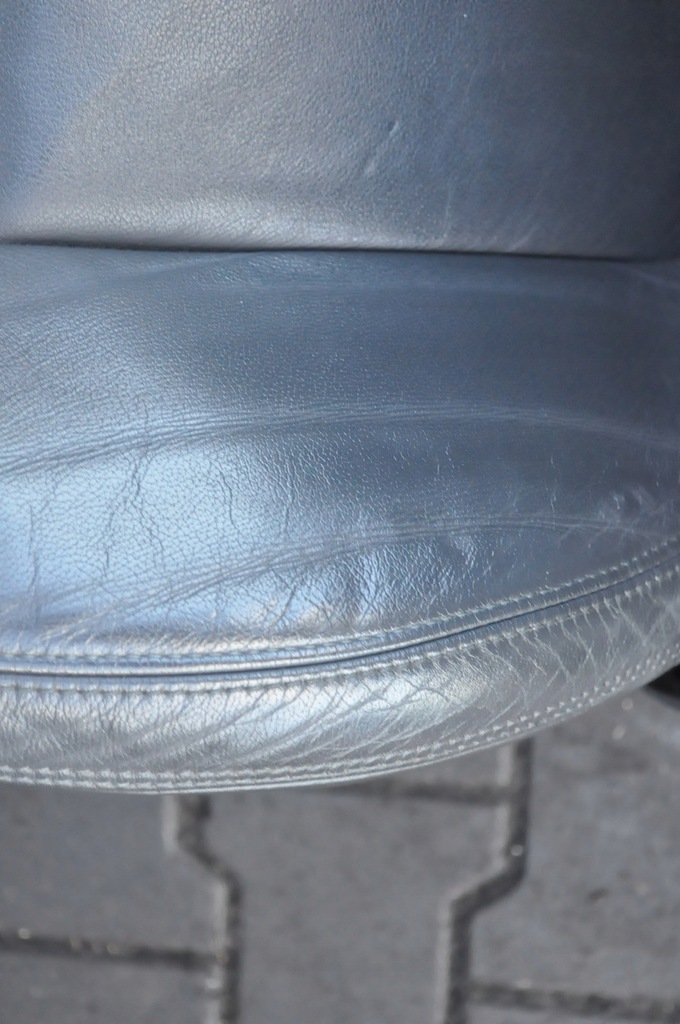 фото №16, Volvo xc60 i переходник салона сиденья заднее сиденье кожа экран r-design