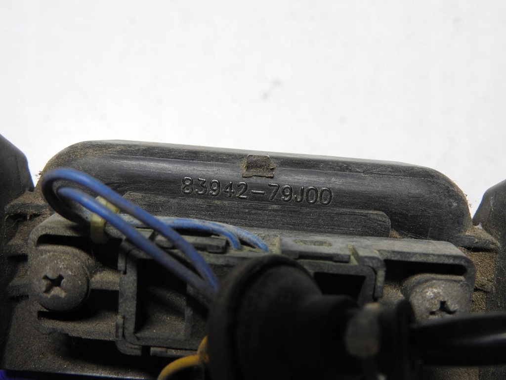 фото №16, Suzuki sx4 06-12 мікровимикач ручка кришки багажника задня