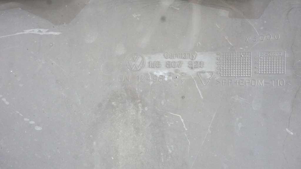 фото №11, Vw golf iv бампер задний задняя накладка