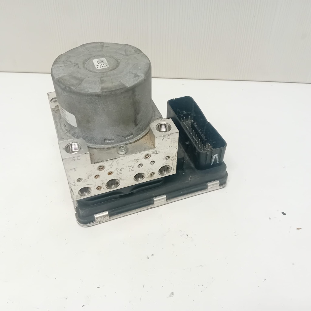 фото №1, Volvo v60 ii насос тормозная abs 32214803