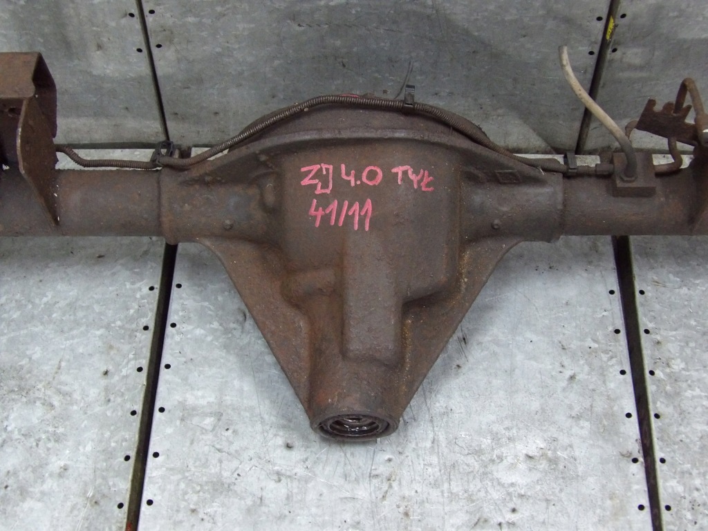 Jeep grand cherokee zj корпус мост задняя балка моста с Разборки