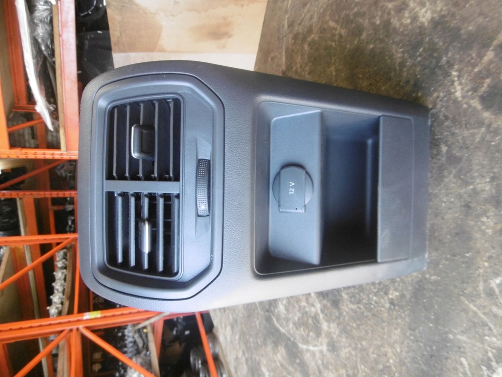 фото №5, Туннель средний подлокотник vw golf sportsvan