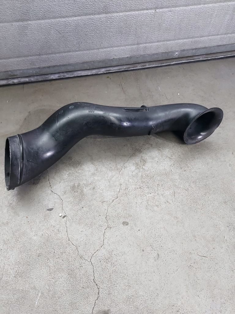 фото №1, Porsche cayenne ii 7p5 труба повітря 7p5129752a