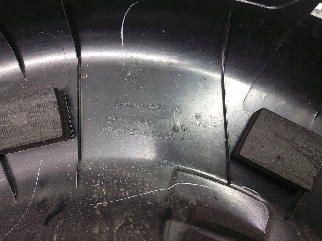 фото №7, Ford ecosport 2017 кронштейн монтажный колеса запасного