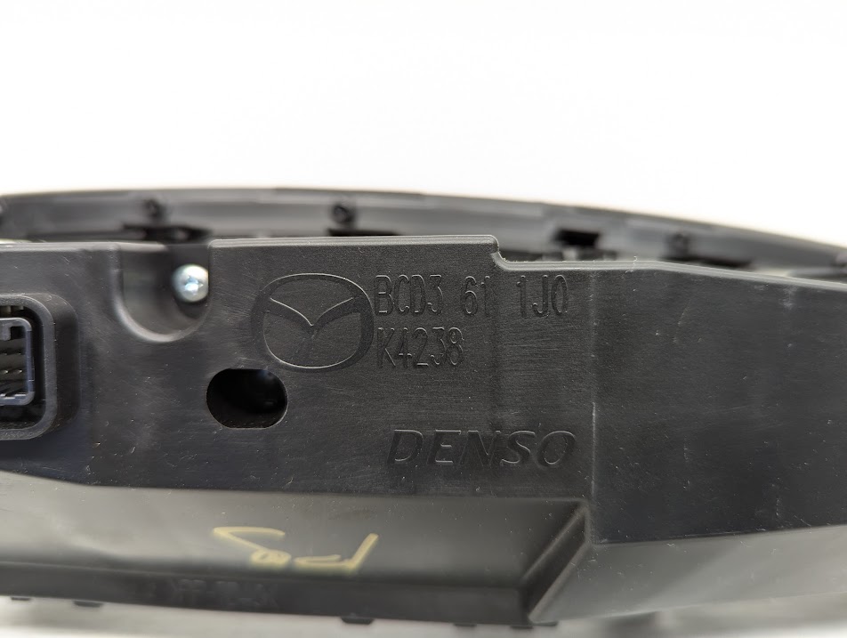 фото №6, Монітор дисплей екран mazda 3 bcd3611j0