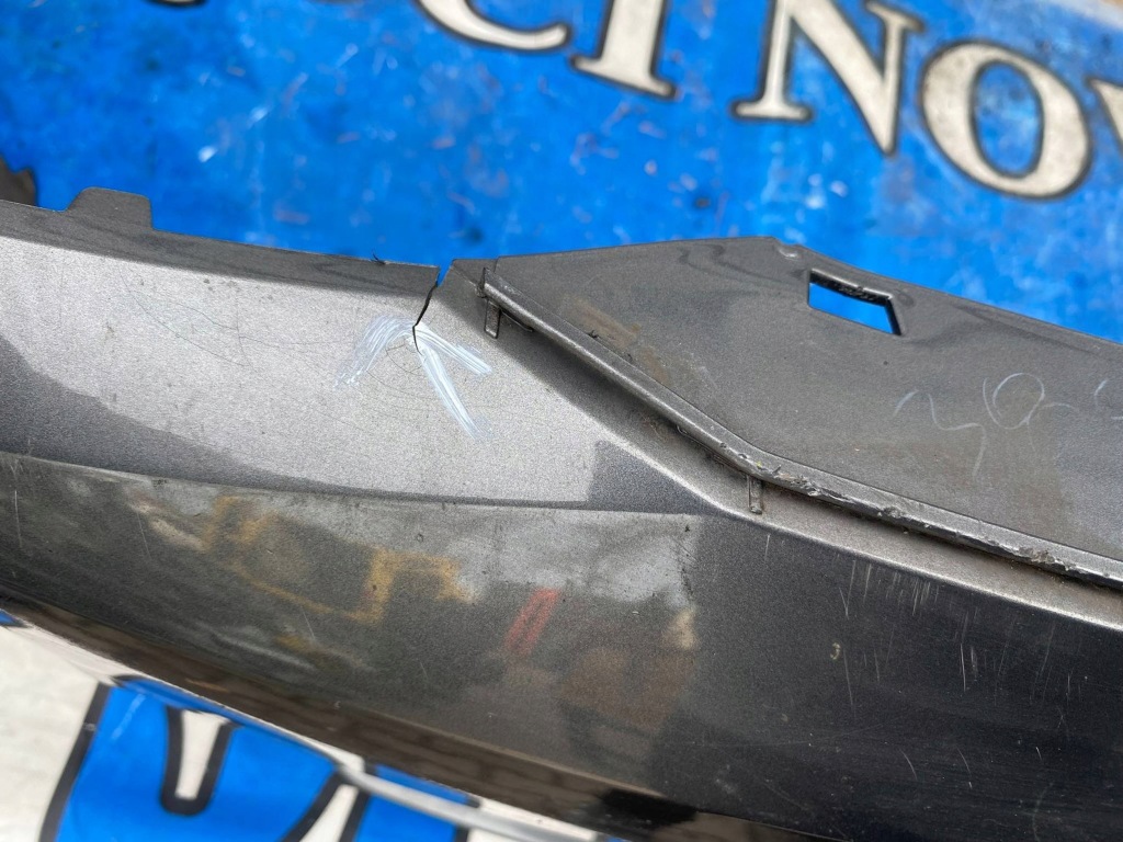 Купити Бампер перед передній vw sharan 7n0 7n0807221a