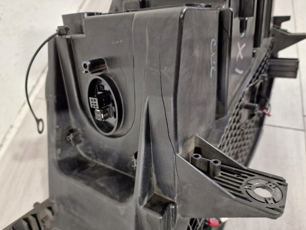 фото №12, Bmw x5 f15 x6 f16 ксенон поворотний лампа права 7410676