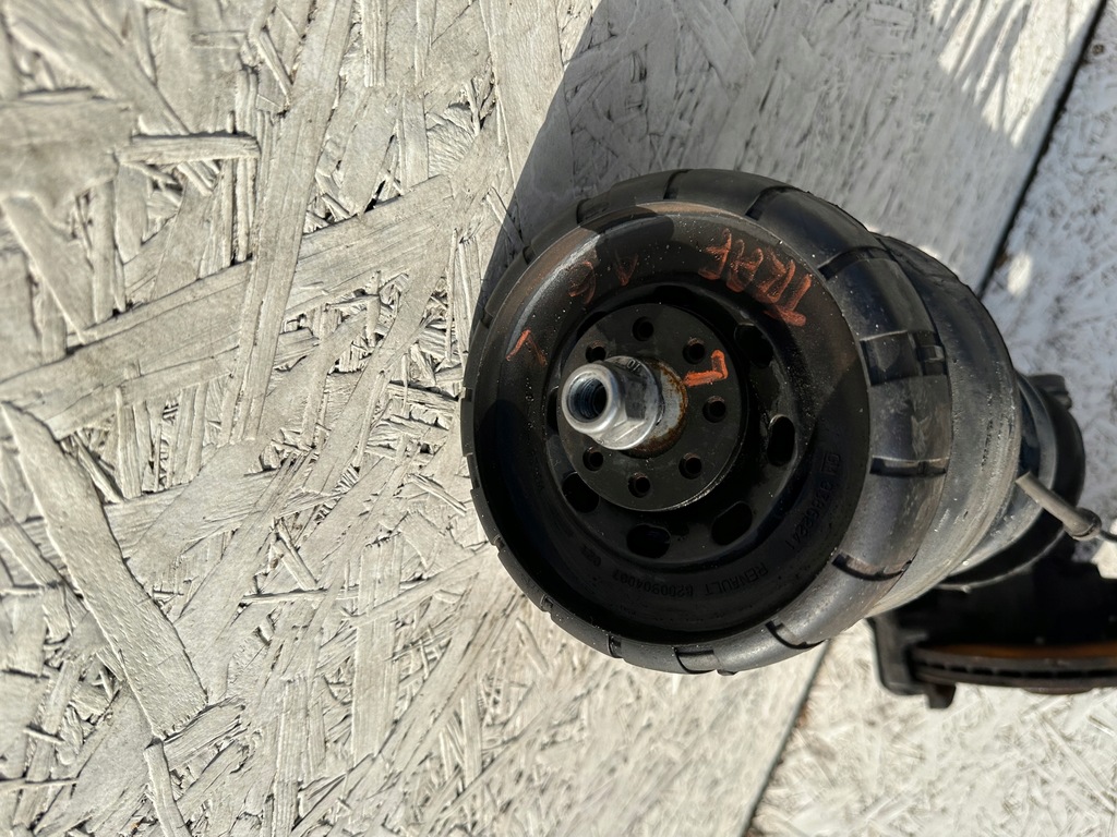 фото №6, Trafic iii lift поворотный кулак амортизационная стойка левый перед 1,6 543023941r