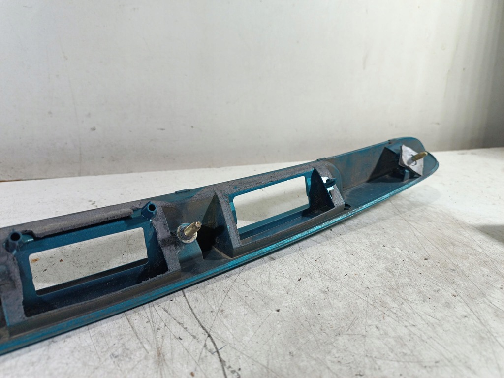 фото №7, Накладка крышки багажника renault modus 8200307023