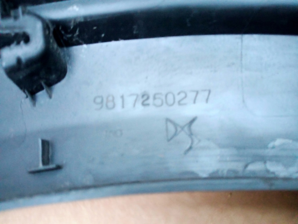 фото №9, Citroen ds7 ліва молдинг крила задня задня