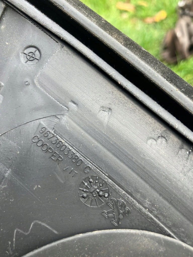 фото №10, Рамка прокладка двері лівий перед peugeot 208 i 3d 9673603380