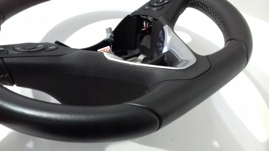 фото №10, Opel mokka b воздуховод 2022 кожа 34206805a