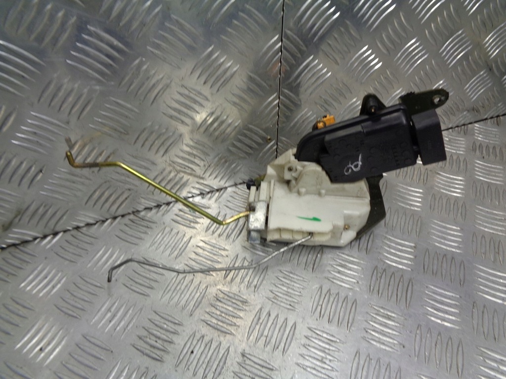 фото №1, Замок дверь правый перед agila a b07-spl-r