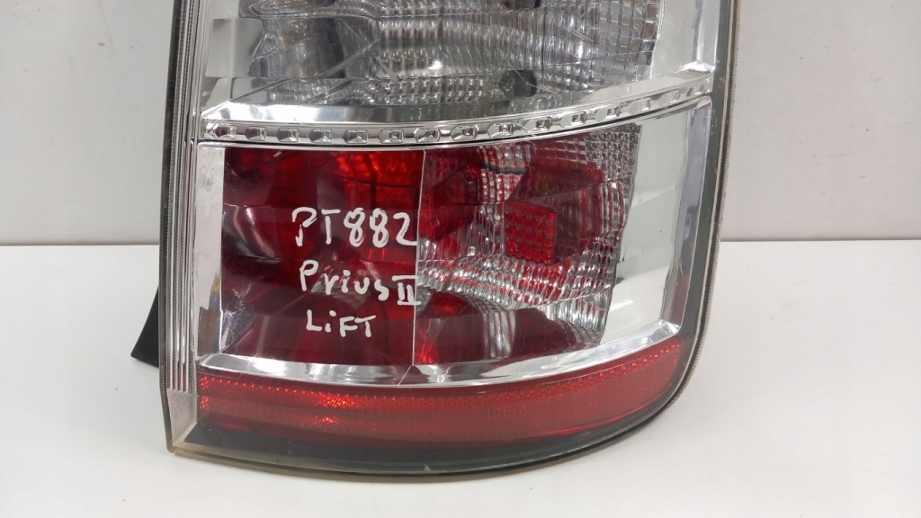 фото №2, Toyota prius ii lift лампа задня правий