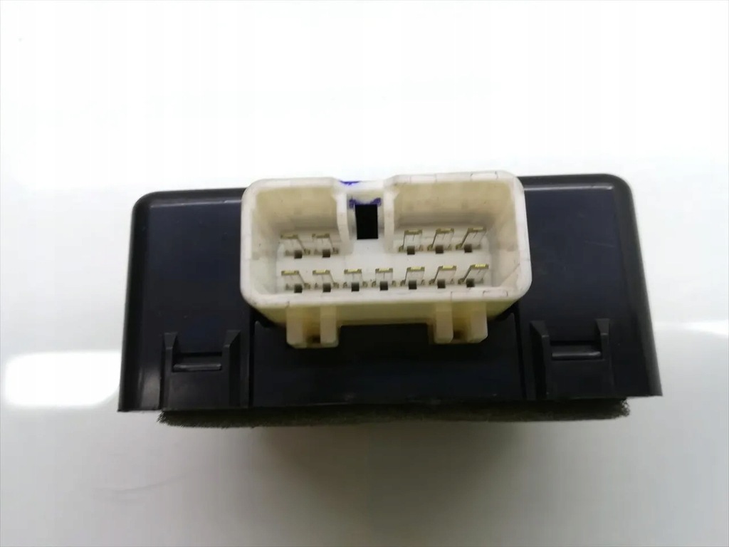 фото №9, Ssangyong turismo модуль / блок управления иммобилайзер 2.2 xdi 4wd дизель 2017