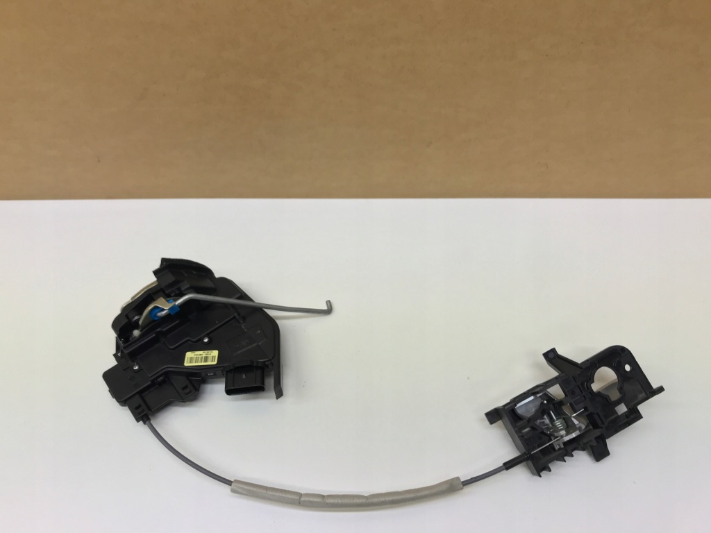 фото №1, Kia rio iv 4 замок дверь правый задняя задний