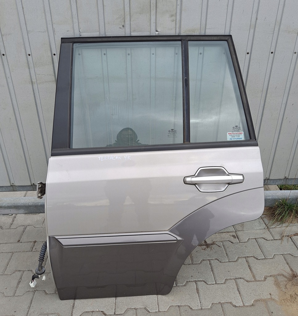 фото №1, Дверь левый задняя задние kpl hyundai terracan yk