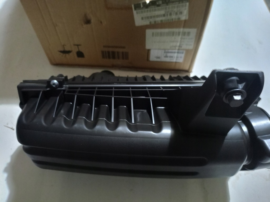 фото №1, Фильтр воздуха mini cabrio r57 lci clubman r55 lci countryman r60 coupe r5