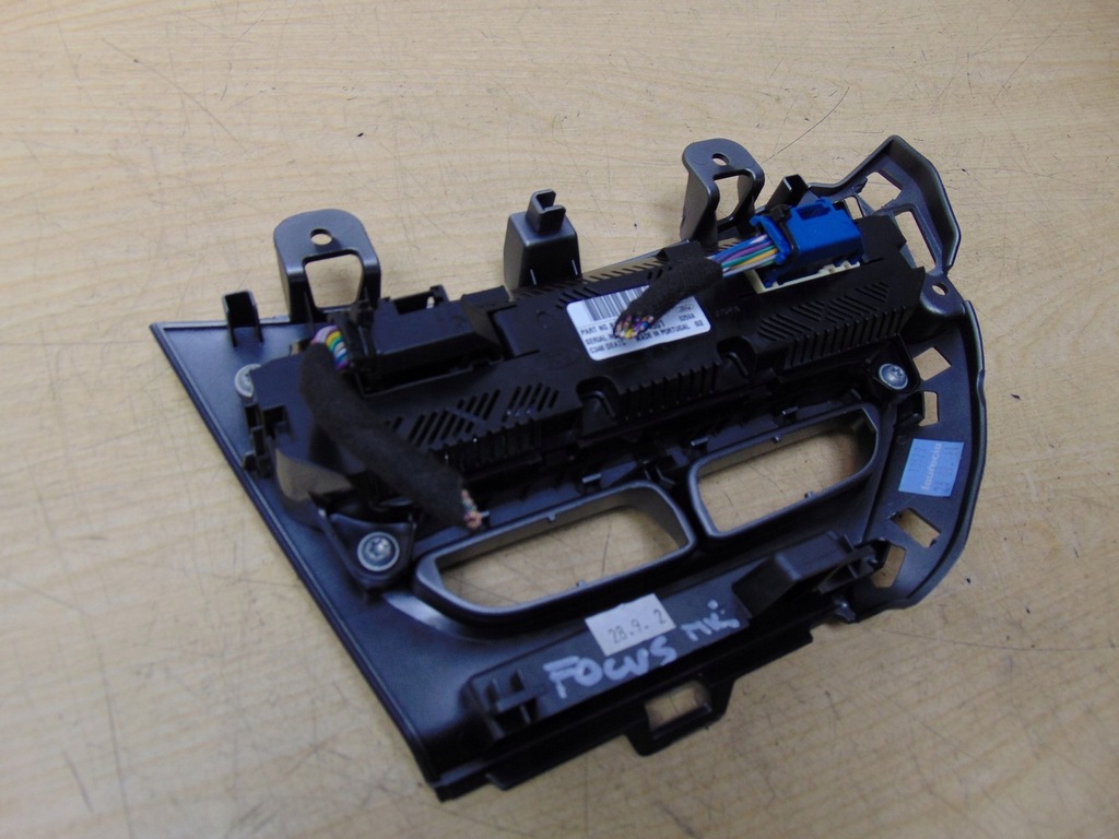 фото №12, Панель керування кондиціонера ford focus mk3