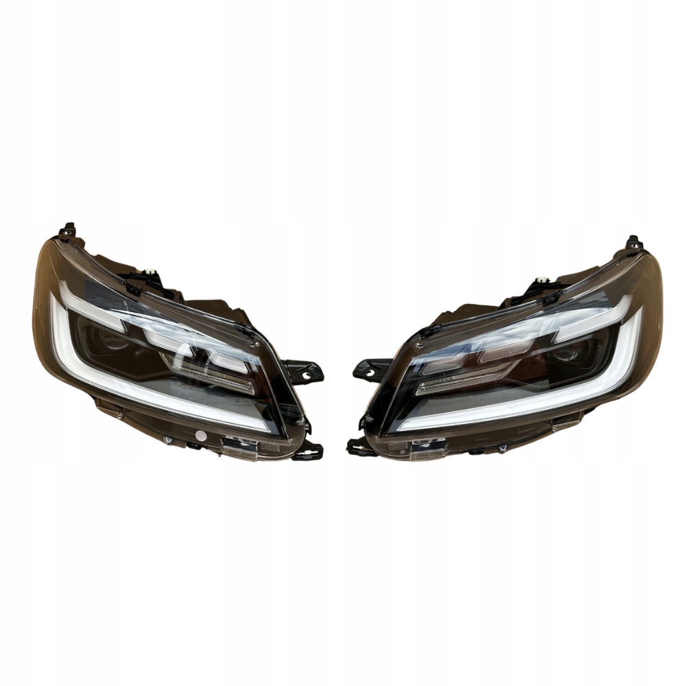 фото №1, Лампа перед toyota proace full led 2024