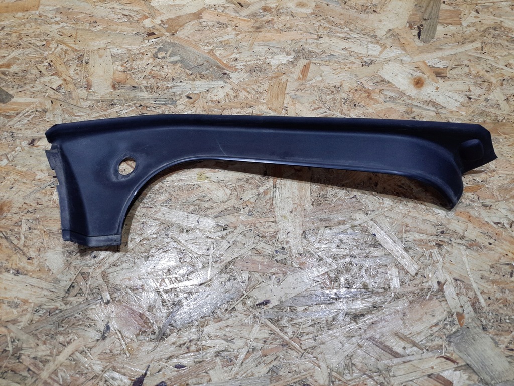 фото №1, Права захист жолоб багажника audi a8 d4 4h0853268