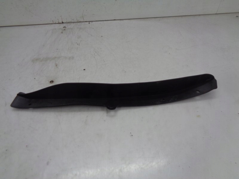 фото №1, Bmw 3 e90/91 прокладка підкрилок правий перед