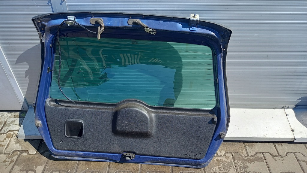 фото №9, Задняя крышка багажника renault clio 01r