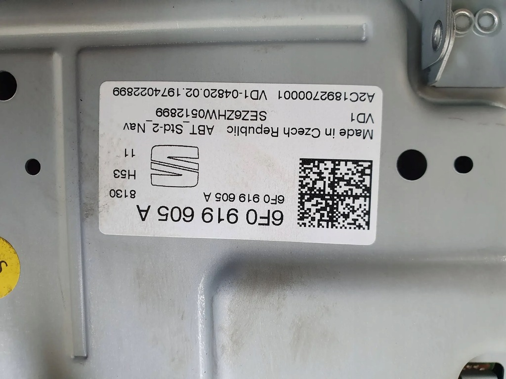 фото №7, Seat arona 2017-2024 дисплей экран навигация