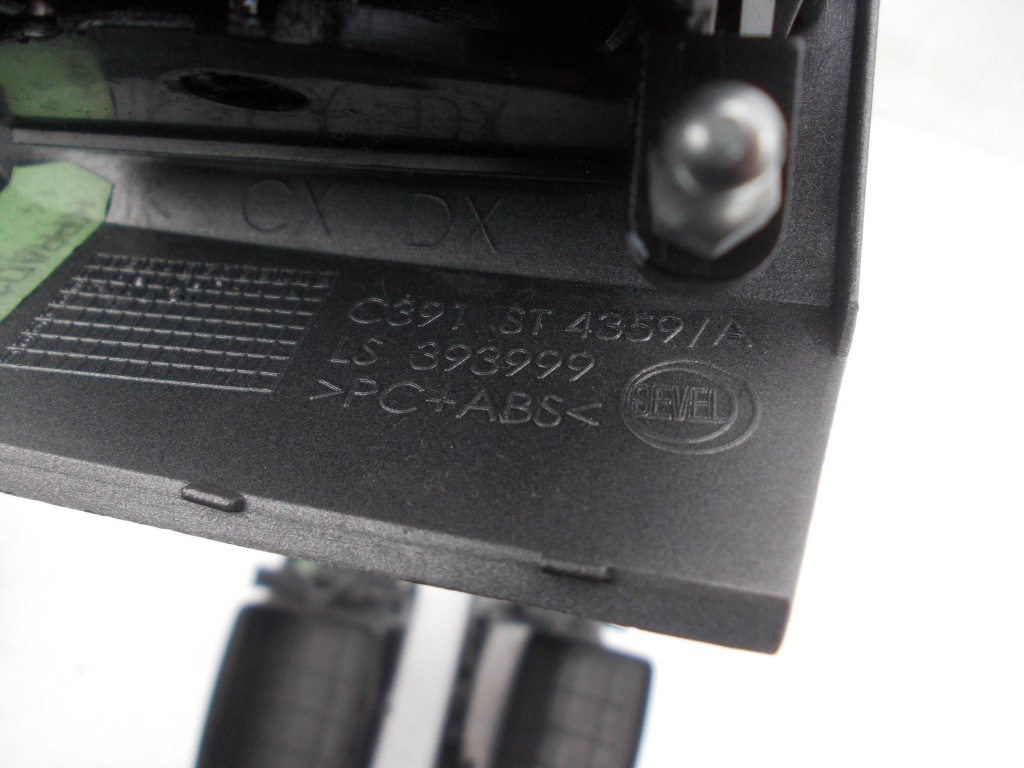 Решітка обдув бічна ліва права середня fiat ducato jumper рестайлінг  15r Зі Шроту