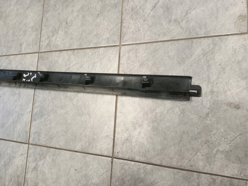 фото №4, Молдинг поріг audi a3 8l 8l3853905