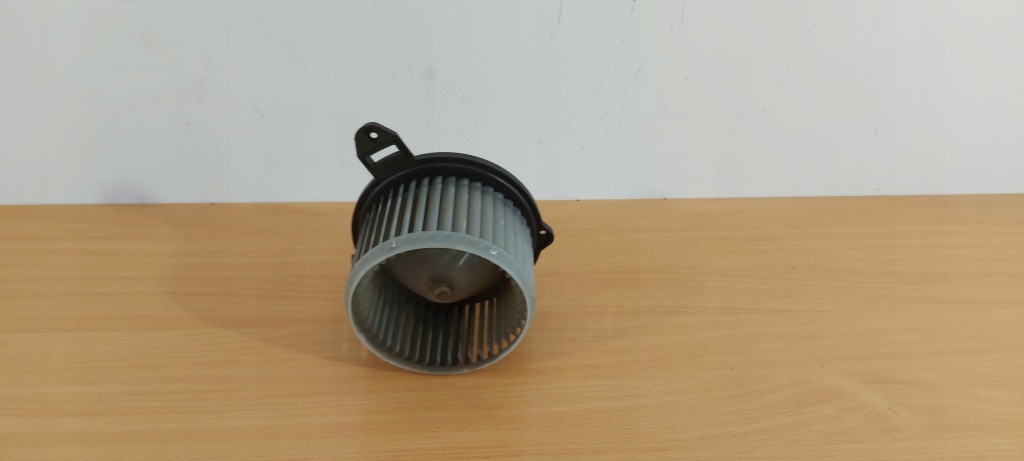 фото №1, Audi a6 c5 4b вентилятор вентилятор отопителя