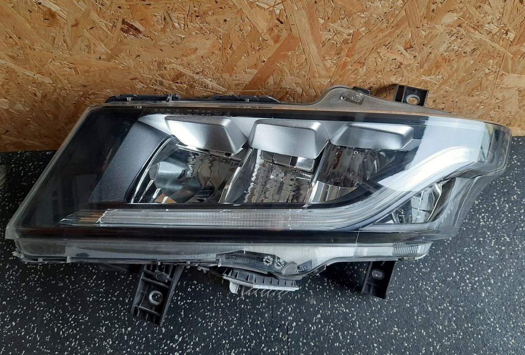 фото №1, Iveco stralis s-way лампа левая передняя full led комплектная 58029054780