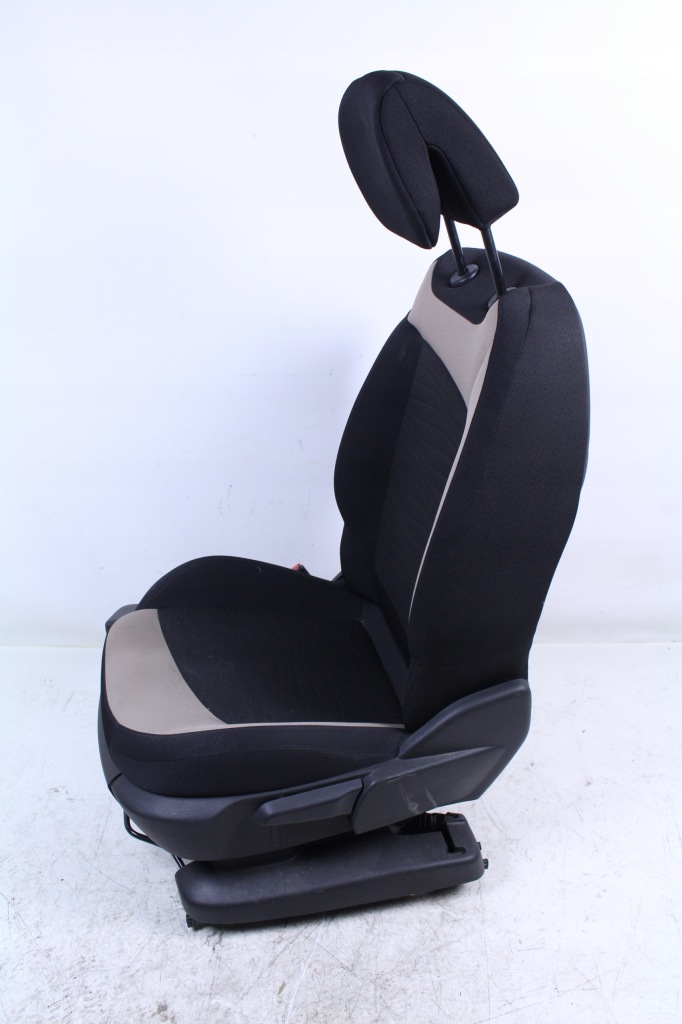 фото №15, Заднее сиденье сиденья обшивки kpl. citroen c4 grand picasso ii 16r. 7os.