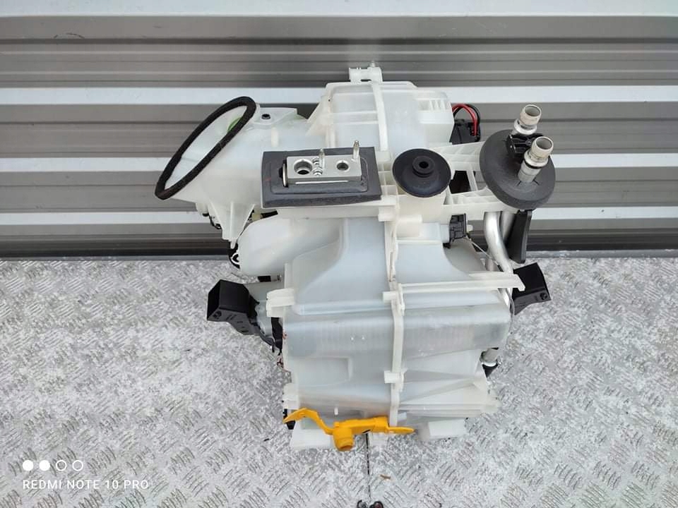 фото №5, Peugeot 208 i отопитель eu.