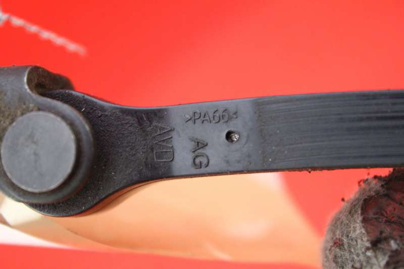 фото №7, Ограничитель дверь правый перед peugeot 301 16r