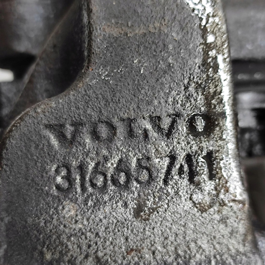 фото №6, Volvo s90, v90 2021 правая сторона суппорт тормозной передний