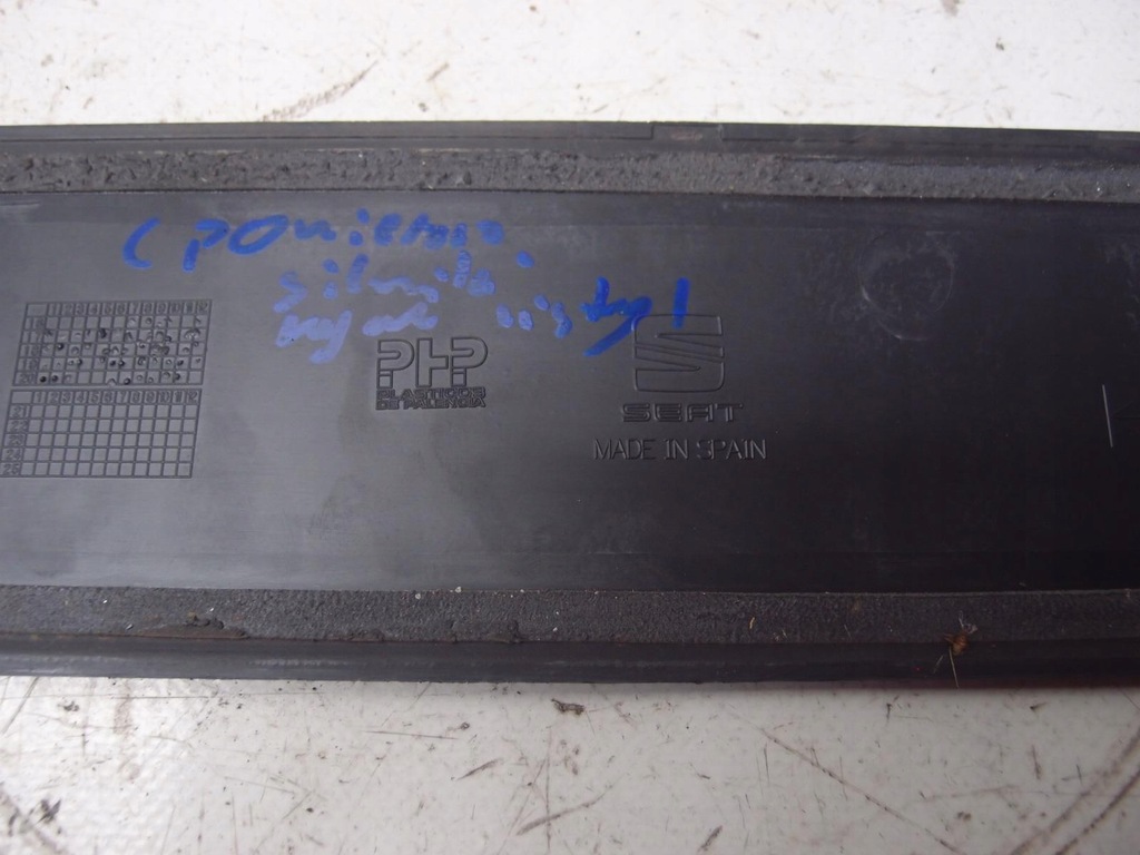 фото №8, Молдинг дверь правый задняя seat arona 6f9853970