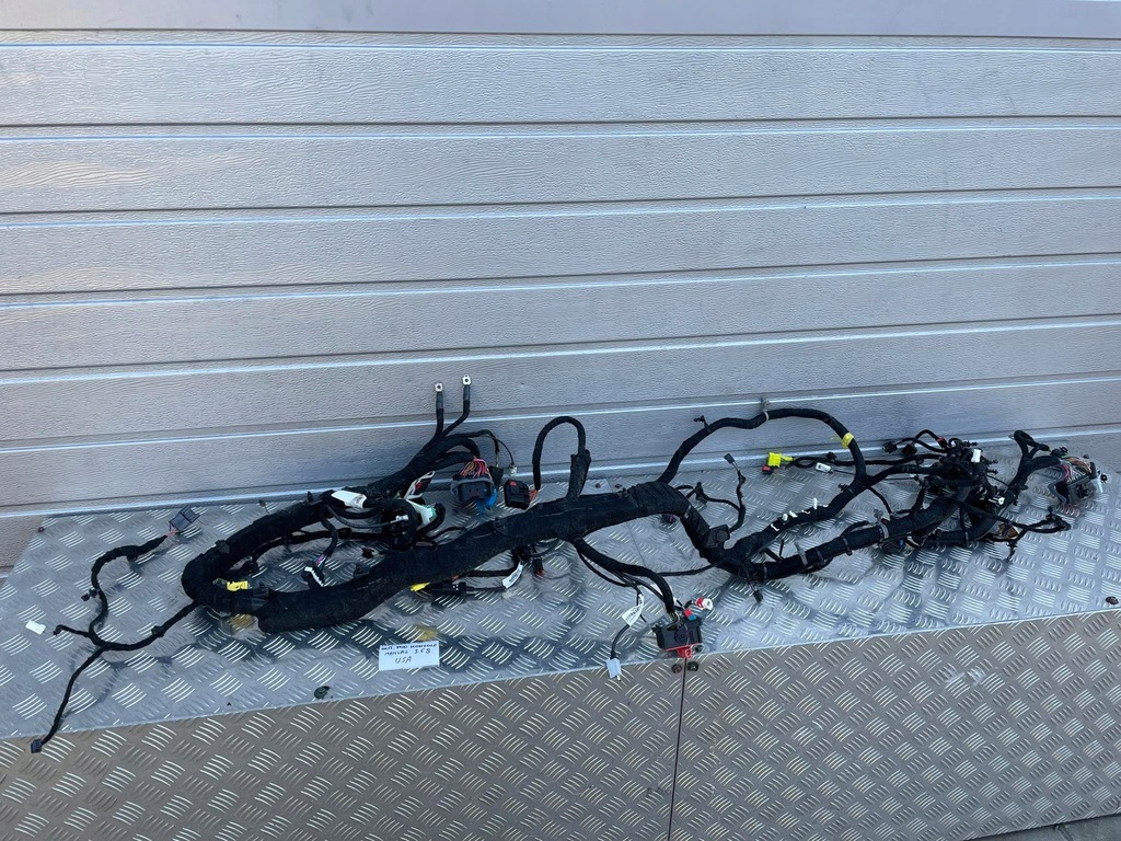 фото №1, Jeep wrangler jl електропроводка pod консоль 3.6