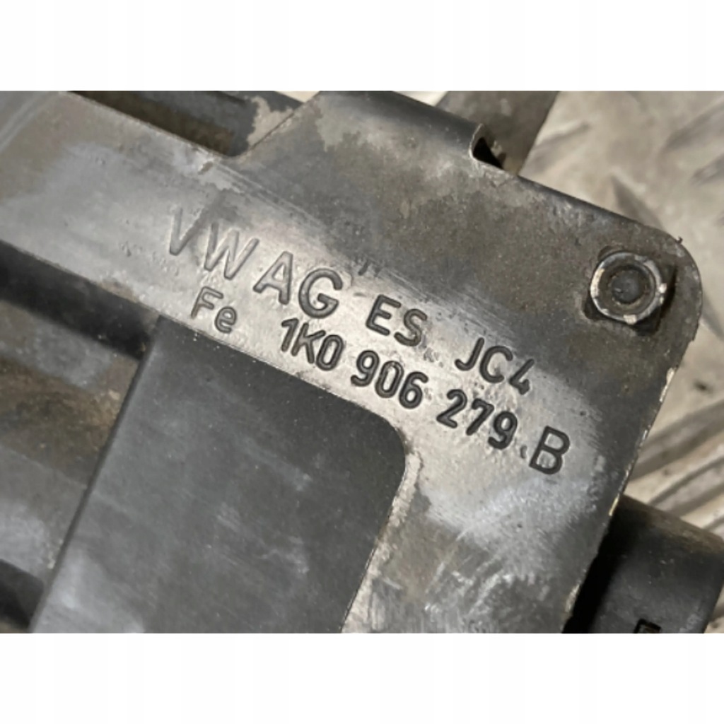 фото №5, Audi a3 s3 8p 2005 клапан вакууму / електроклапан турбіни