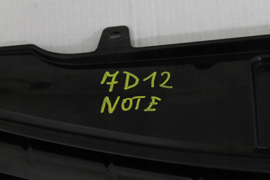 фото №10, Nissan note e11 lift 09r- решітка радіатора решітка радіатора