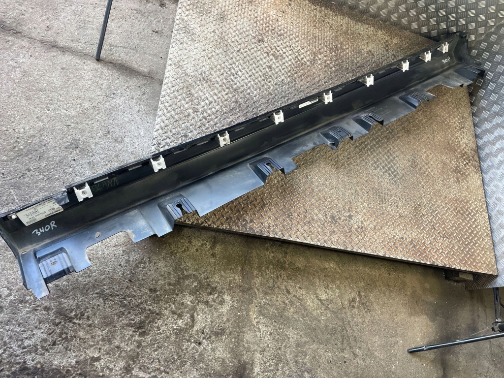 2022 mercedes-benz gls x167 накладка порог a1676906301 Киев